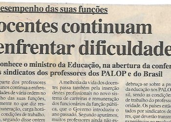 No desempenho das suas funções Docentes continuam a enfrentar dificuldades – 29 de Fevereiro de 2000