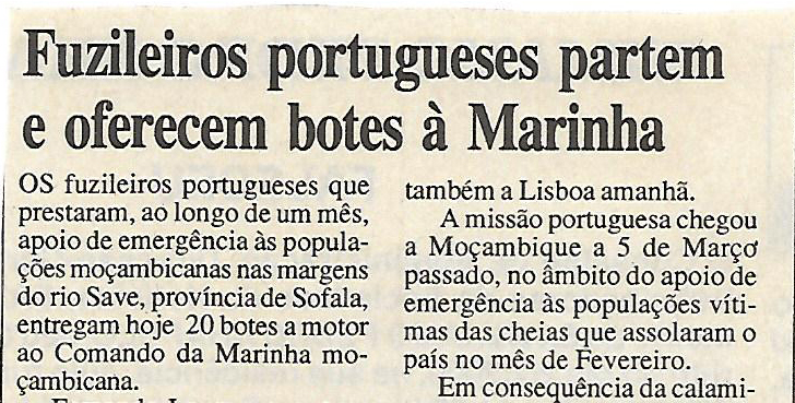Fuzileiros portugueses partem e oferecem botes à Marinha – 4 de Abril de 2000