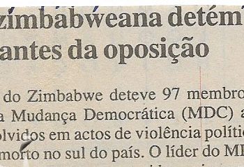 Polícia zimbabweana detém 97 militantes da oposição – 08 de Janeiro de 2001