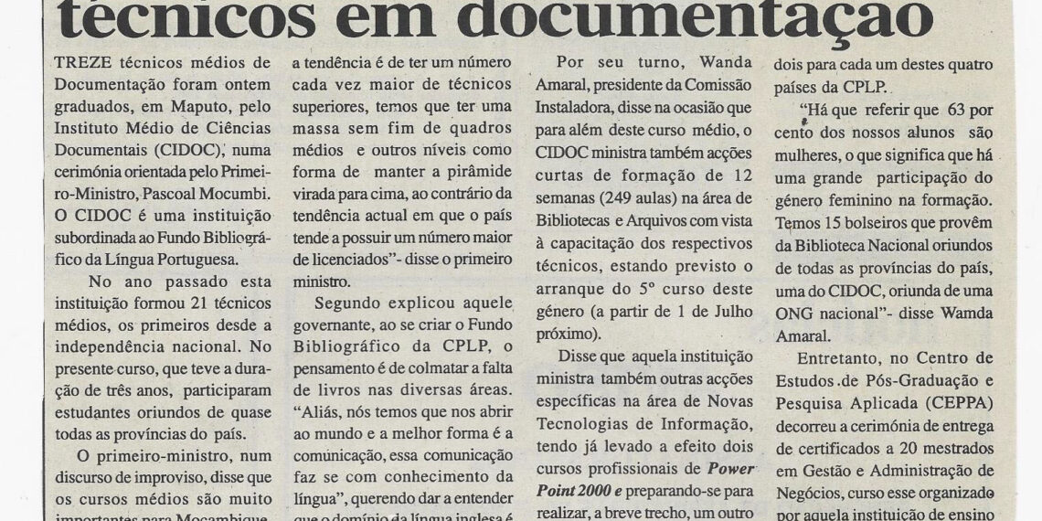 Graduados mais treze técnicos em documentação – 29 de Junho de 2002 (Notícias)