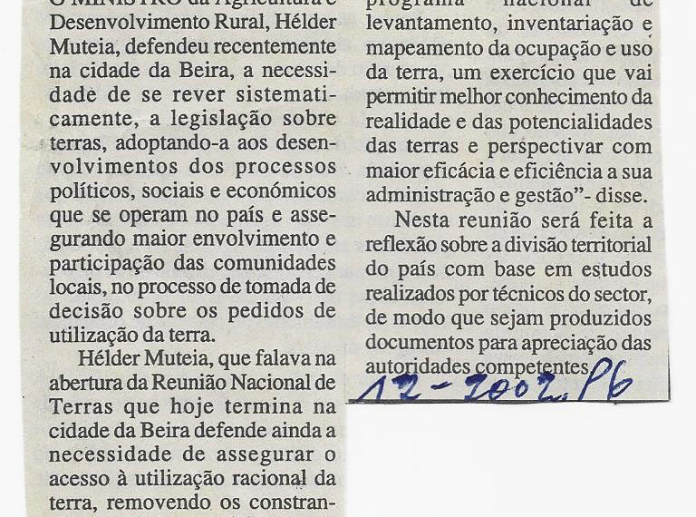 Muteia defende revisão da legislação sobre terras – 12 de Dezembro de 2002 (Notícias)