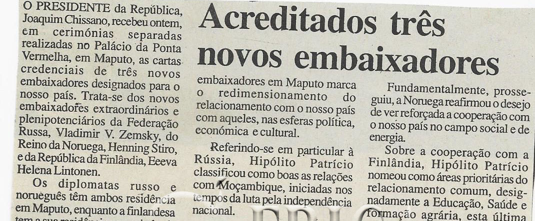 Acreditados três novos embaixadores – 05 de Outubro de 2000 (Notícias)