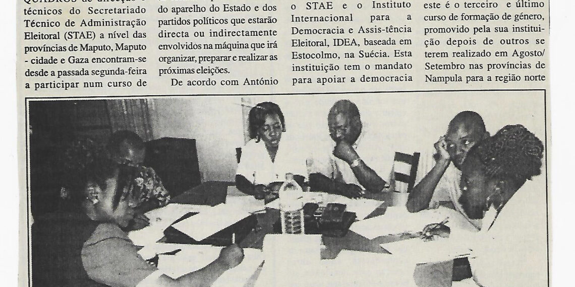 Secretariado Técnico de Administração Eleitoral (STAE) forma quadros para eleições autárquicas – 04 de Dezembro de 2002 (Notícias)