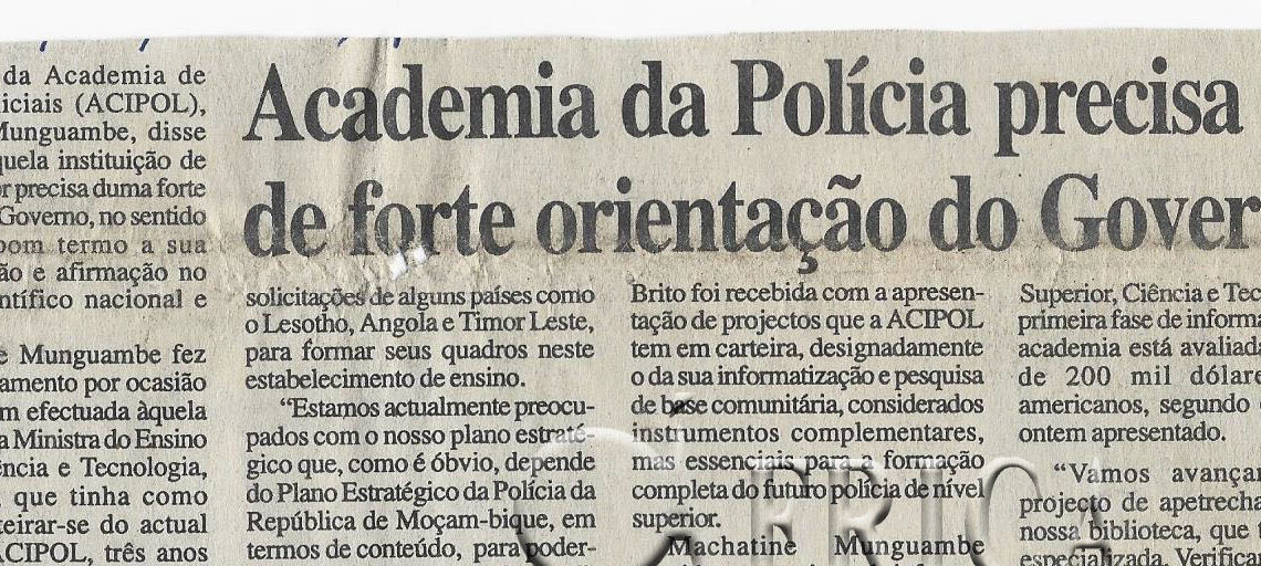 Academia da Polícia precisa de forte orientação do Governo – 13 de Dezembro de 2002 (Notícias)