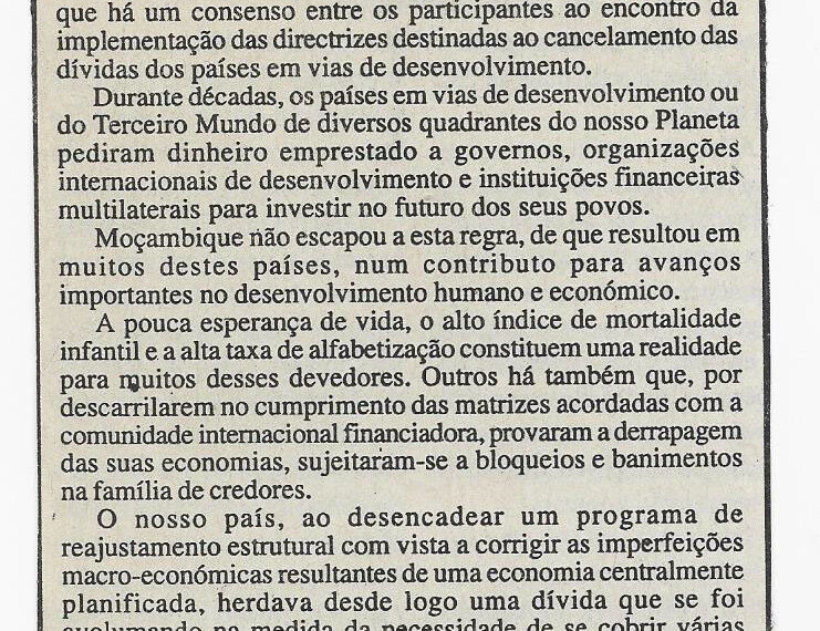 Tendo como ponto de agenda a necessidade do cancelamento urgente da dívida externa dos países africanos, entre os quais Moçambique, encontram-se reunidos, na África do Sul, diferentes conselhos cristãos da nossa região  – 30 de Março de 2001 (Notícias)