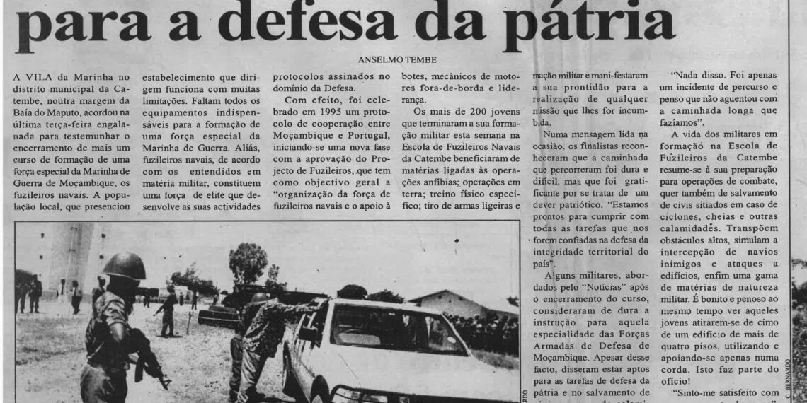 Fuzileiros navais prontos para a defesa da pátria – 21 de Fevereiro de 2004 (Notícias)