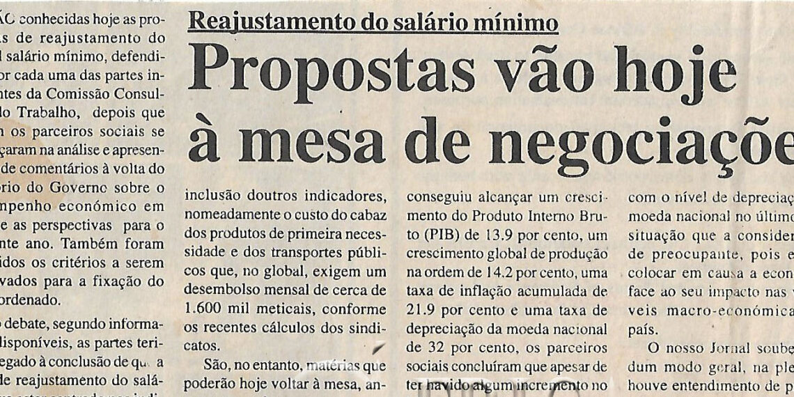 Reajustamento do salário mínimo: Propostas vão hoje à mesa de negociações – 25 de Abril de 2002 (Notícias)
