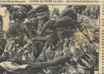 Forças Armadas de Defesa de Moçambique (FADM) preparam-se para o 25 de Setembro – Estado-Maior General aprova programa comemorativo – 02 de Setembro de 2000Para um universo de 50 mil: Inscritos 13 mil jovens para o seviço militar – Ministério da Defesa Nacional (MDN) acredita que mais mancebos irão comparecer aos postos de recenseamento, com o início esta semana, do período escolar – 07 de Fevereiro de 2001